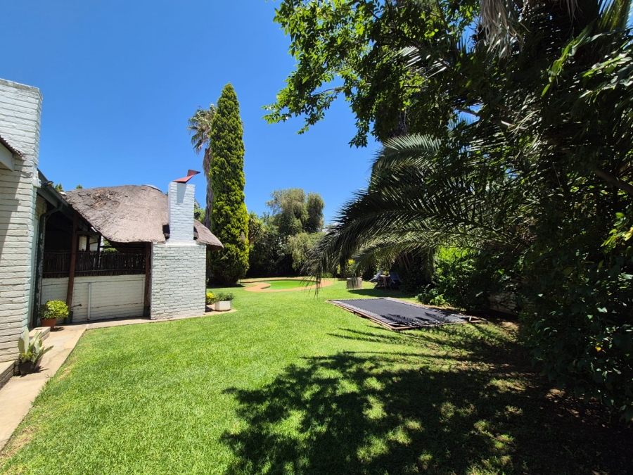 7 Bedroom Property for Sale in Deneysville Free State